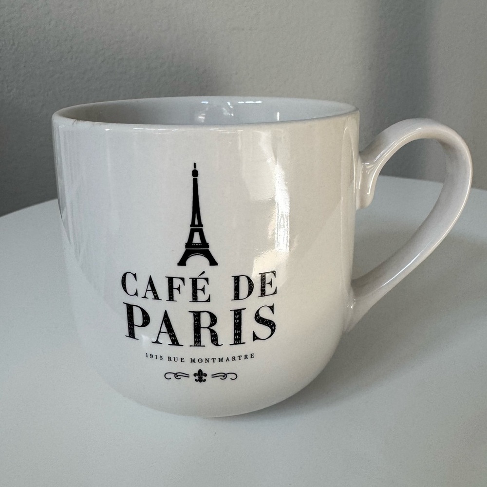 New! 🇫🇷 Sur La Table Paris the City of Light Cafe De Paris Stoneware Mug, 15 oz